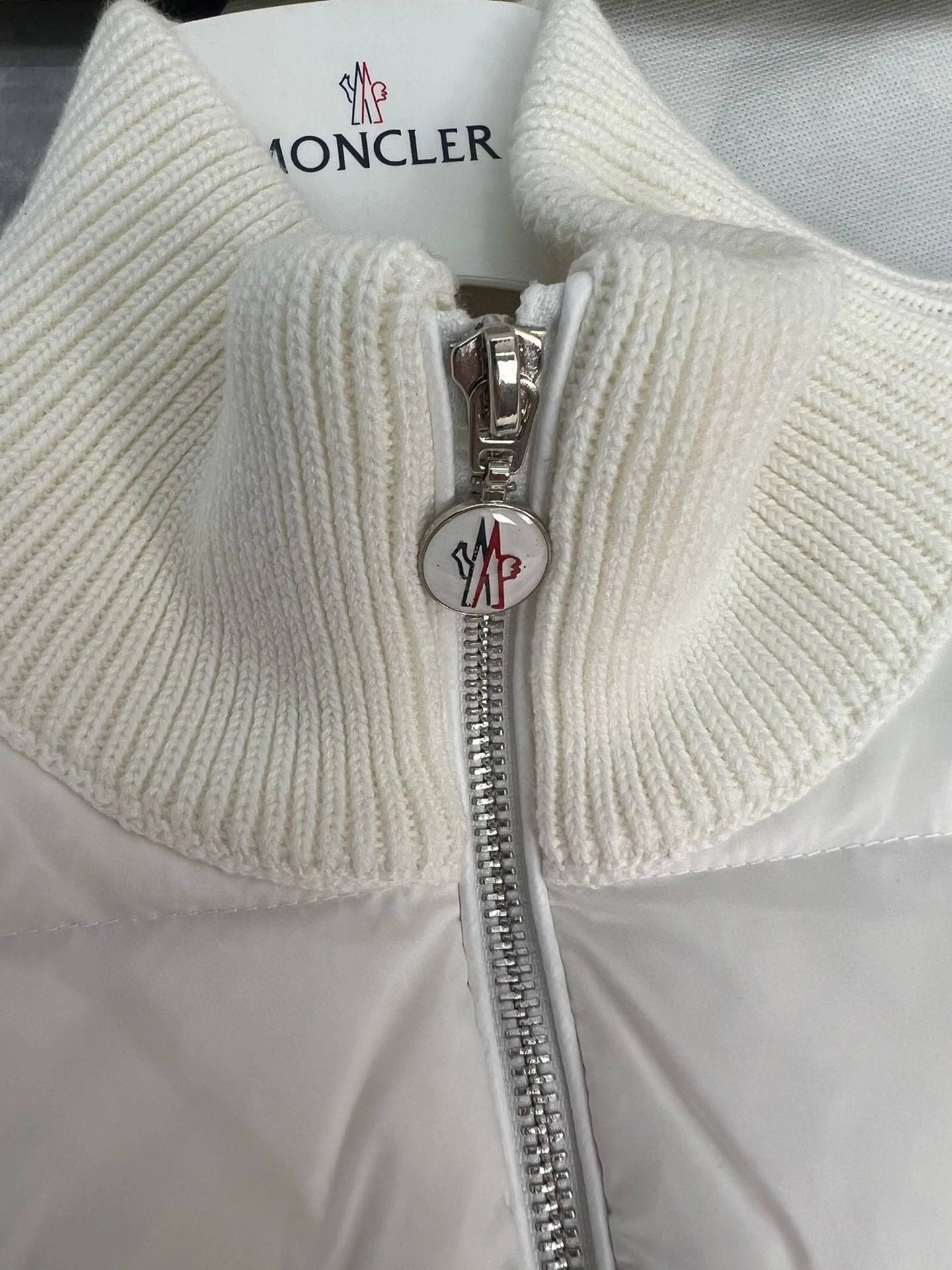 &wg.luxury- 7o9385r Down Jacket oversized 2colour item:D-F205I0814-2